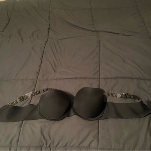 black juicy couture 38 C push up bra